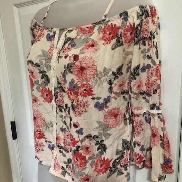 Floral Cold-shoulder Peasant Blouse - Picture 1 of 3